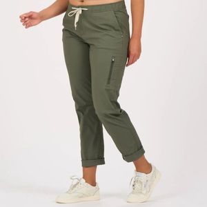 Womens Vuori Ripstop pant Army Green hiking worn once!